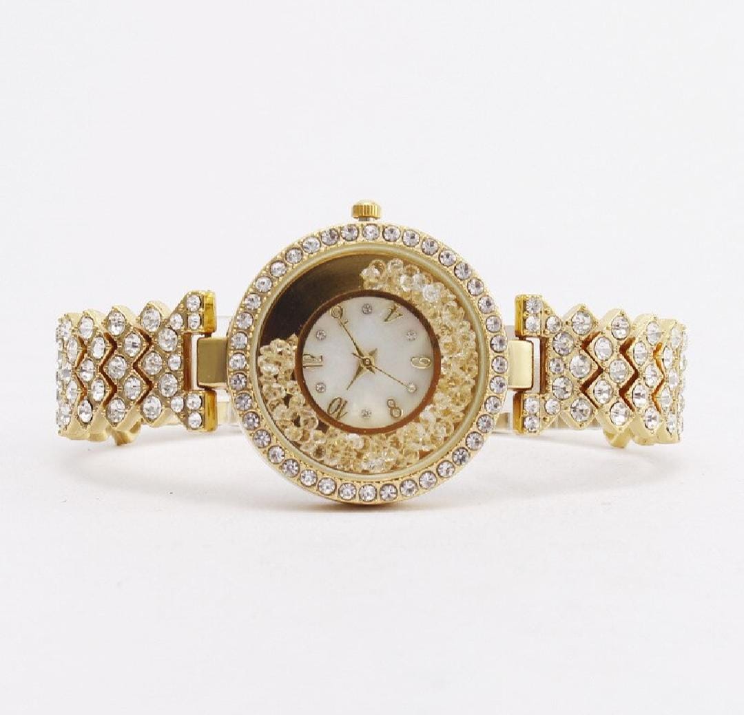 Fashion Watch Popular Fashion Diamond Women’s Watch Quartz Leisure Watches For Women Luxury Watch (without Box)