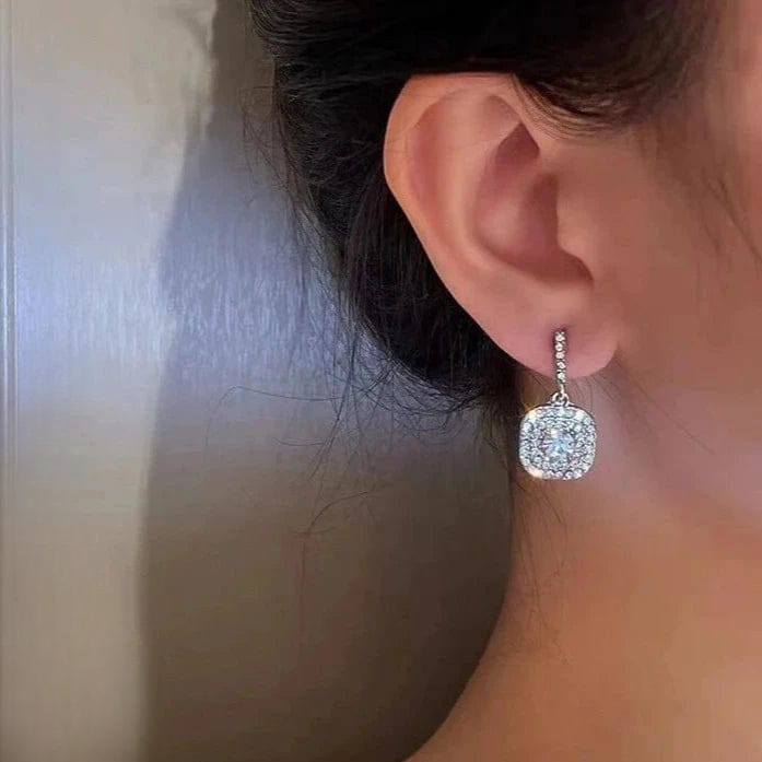 Crystal Earrings – Sparkling Dangle Earrings For Party & Everyday Wear – Earings For Girls ( Pjt-990 )