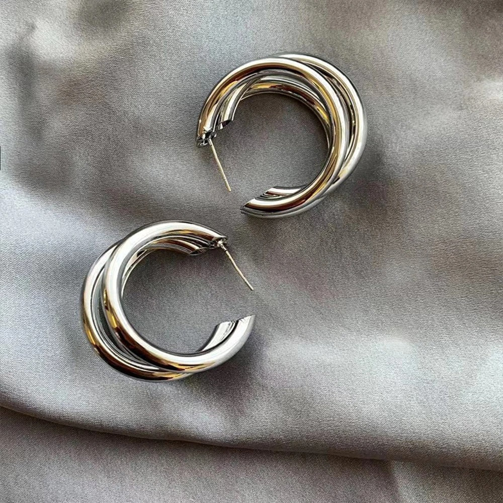 Punk Oval Hoop Earrings | Minimalist Geometric Ear Buckle